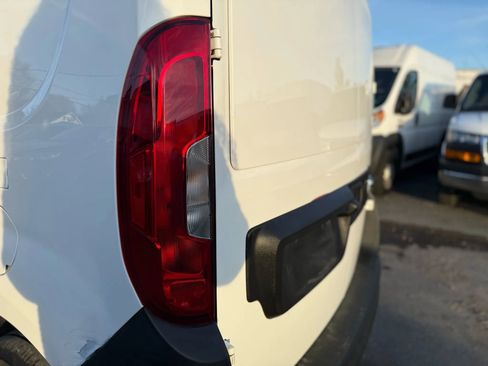 Used 2021 RAM ProMaster City Tradesman w/ Window Group 09 image 10