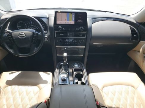 Certified 2024 Nissan Armada Platinum w/ Captain's Chairs Package RWD image 3