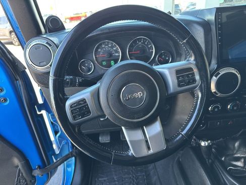 Used 2014 Jeep Wrangler Sport image 16