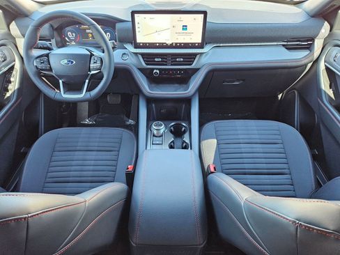 New 2026 Ford Explorer ST-Line w/ ST-Line Street Pack image 31