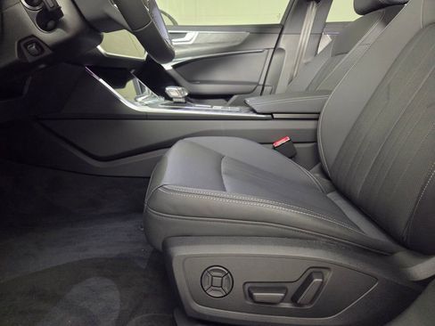 Used 2025 Audi A6 3.0T Premium image 12