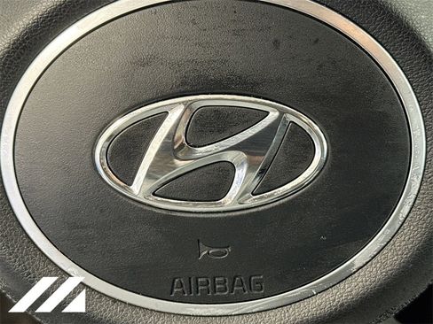 Used 2023 Hyundai Tucson SEL image 32