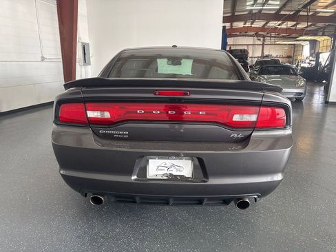 Used 2014 Dodge Charger R/T image 5