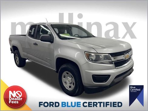 Used 2018 Chevrolet Colorado W/T image 1