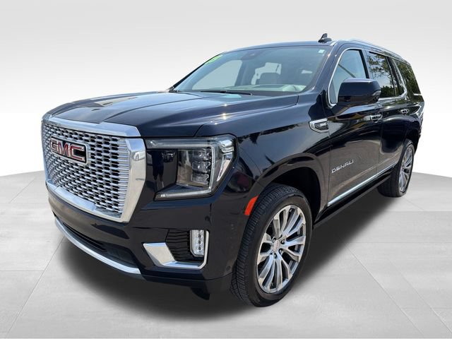 Used 2023 GMC Yukon Denali w/ Denali Reserve Package AWD/4WD image 3