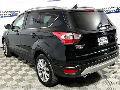 Used 2018 Ford Escape Titanium image 8