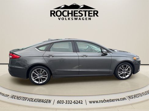 Used 2020 Ford Fusion SEL image 11