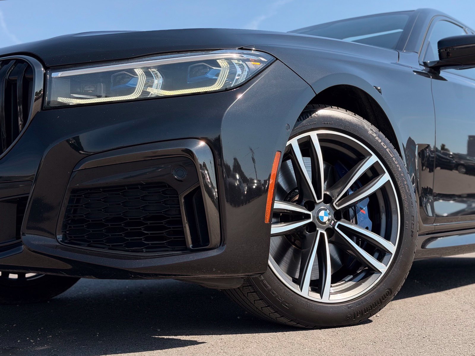 Used 2020 BMW 750i xDrive w/ Executive Package AWD/4WD image 5