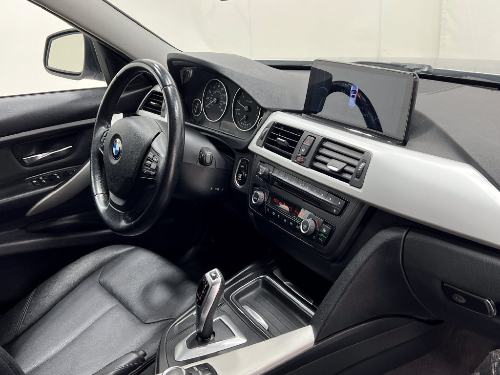 Used 2013 BMW 328i xDrive Sedan AWD/4WD image 20