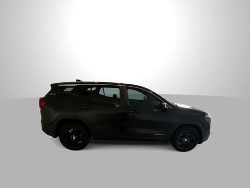 Used 2024 GMC Terrain SLE AWD/4WD image 9
