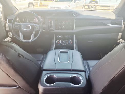 Used 2024 GMC Yukon XL Denali w/ Max Trailering Package AWD/4WD image 18