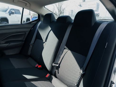 Used 2024 Nissan Versa S w/ Trunk Package image 20