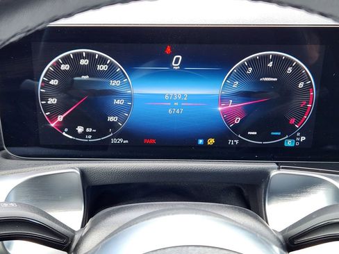 Used 2026 Mercedes-Benz GLB 250 4MATIC image 16