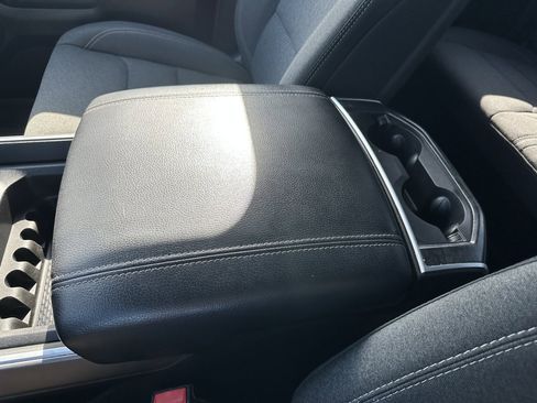 Used 2019 RAM 1500 Big Horn AWD/4WD image 33