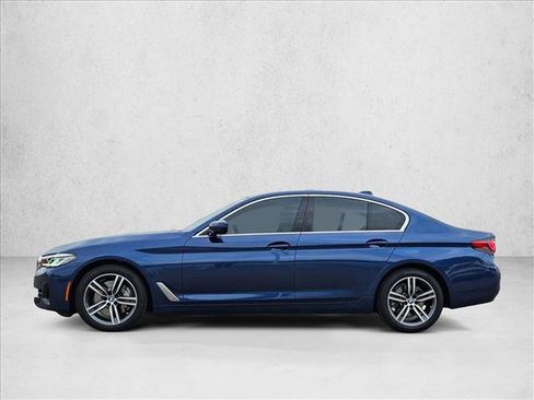 Used 2023 BMW 530i w/ Premium Package RWD image 9