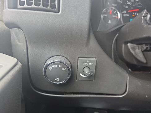 Used 2014 Chevrolet Express 3500 LS image 12