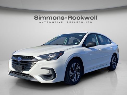 Used 2024 Subaru Legacy image 2