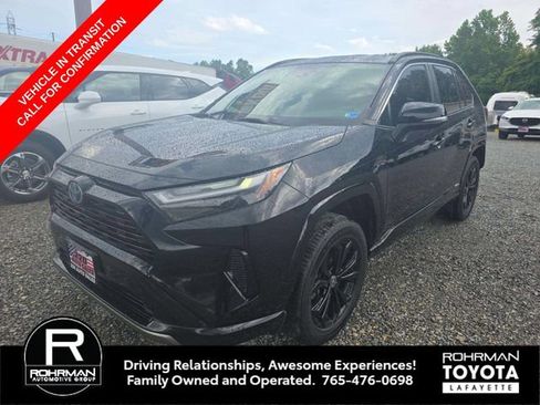 Used 2022 Toyota RAV4 SE w/ SE Grade Weather Package AWD/4WD image 1