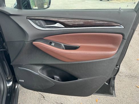 Used 2018 Buick Enclave Avenir AWD/4WD image 52