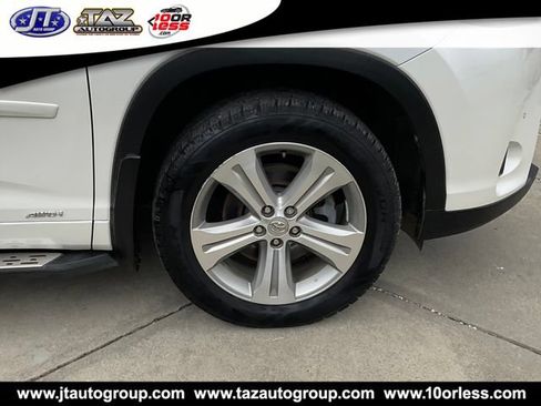Used 2019 Toyota Highlander Limited Platinum AWD/4WD image 9