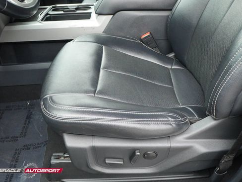 Used 2022 Ford F350 Lariat w/ Lariat Ultimate Package image 21