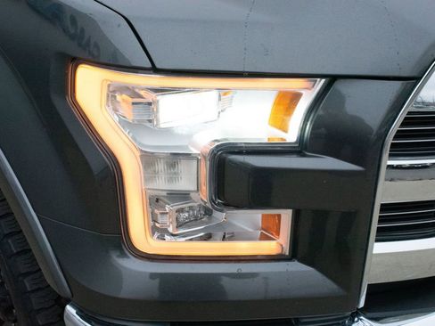 Used 2015 Ford F150 Lariat w/ Equipment Group 502A Luxury image 15