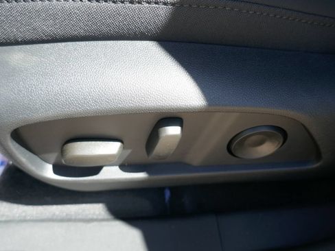 New 2026 GMC Terrain AT4 AWD/4WD image 17