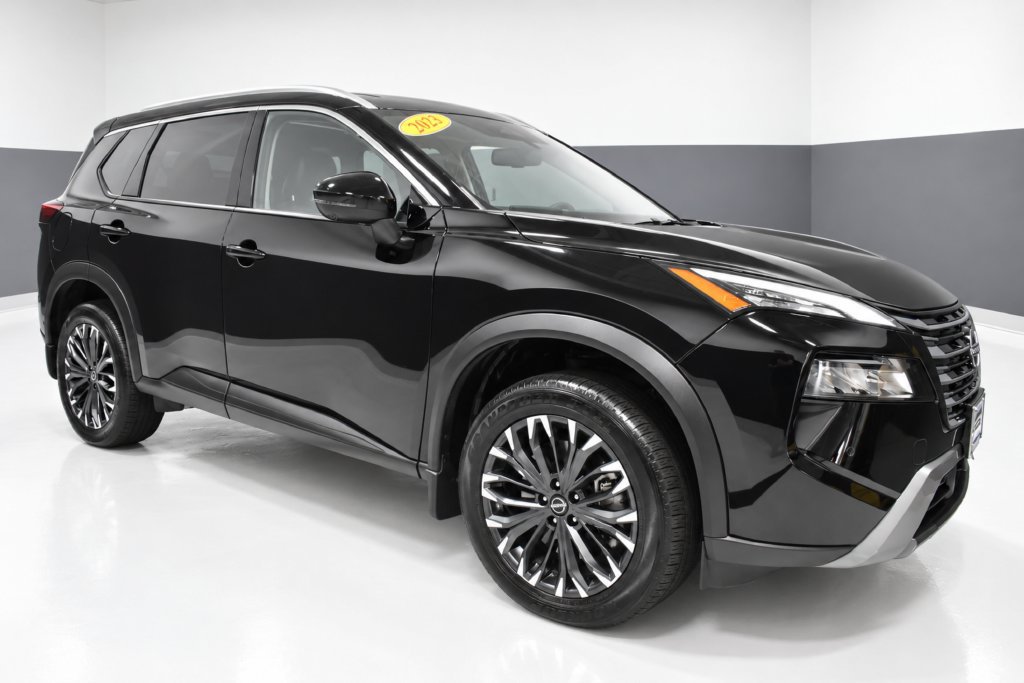 Used 2025 Nissan Rogue SL w/ Tech Package AWD/4WD image 7