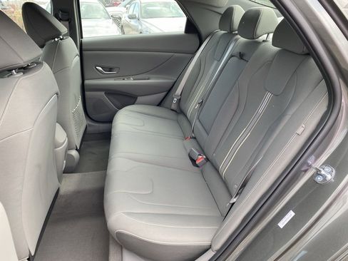 New 2026 Hyundai Elantra SEL Sport image 28