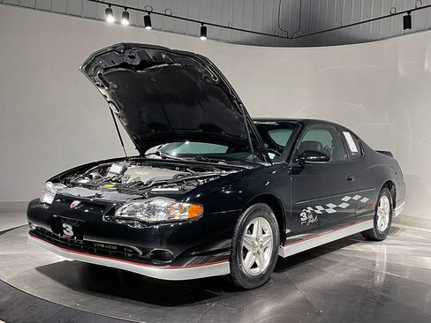 Used 2001 Chevrolet Monte Carlo SS w/ High Sport Appearance Pkg FWD image 33