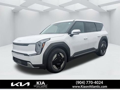 New 2026 Kia EV9 Light image 7