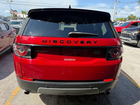 Used 2019 Land Rover Discovery Sport SE AWD/4WD image 6