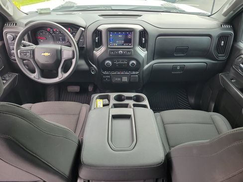 Used 2025 Chevrolet Silverado 2500 Custom w/ Custom Value Package AWD/4WD image 16