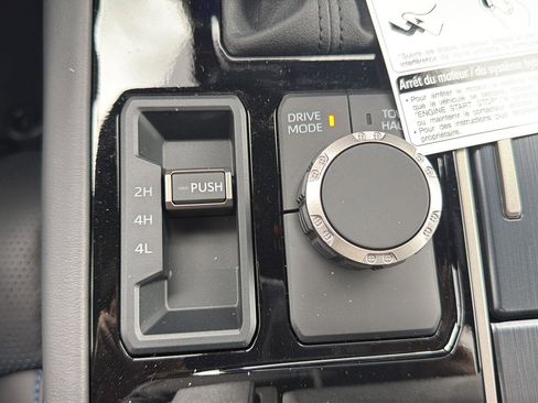 New 2026 Toyota Tundra Platinum AWD/4WD image 21
