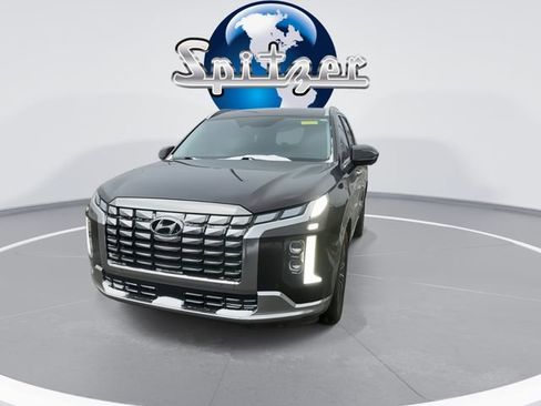 Used 2024 Hyundai Palisade Calligraphy image 8