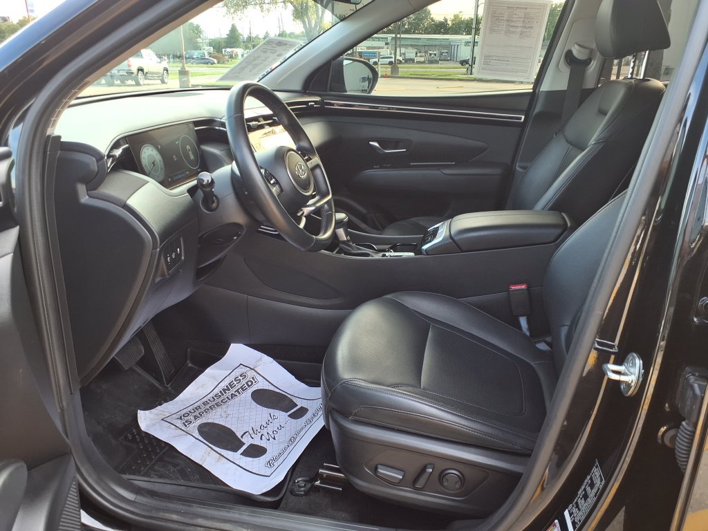 Used 2023 Hyundai Tucson SEL w/ Convenience Package FWD image 17