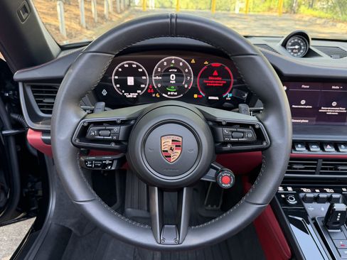 Used 2026 Porsche 911 Targa 4 GTS AWD/4WD image 18