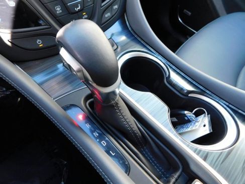 Used 2020 Buick Envision Premium image 30