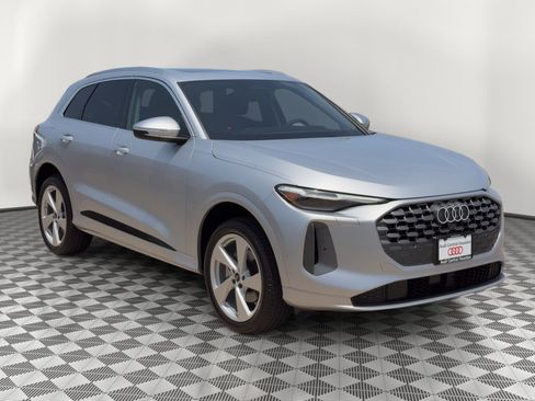 New 2026 Audi Q5 Premium Plus AWD/4WD image 7
