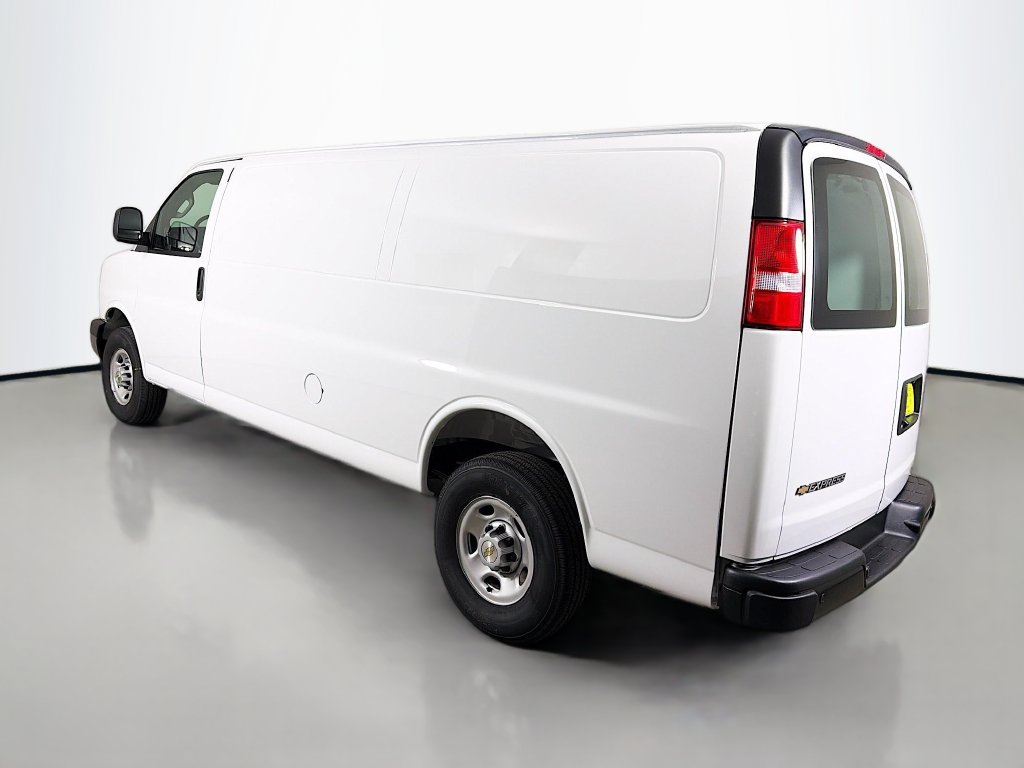 New 2026 Chevrolet Express 3500 Extended w/ Driver Convenience Package RWD image 8