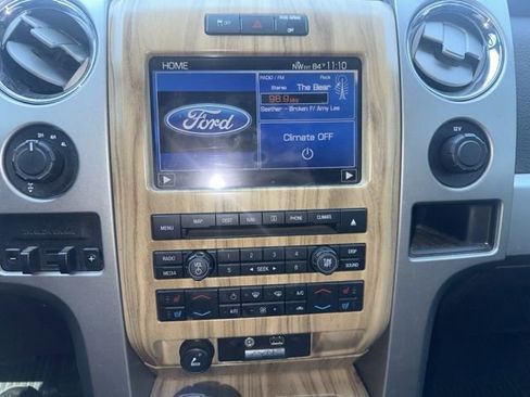 Used 2011 Ford F150 Lariat w/ Lariat Chrome Pkg AWD/4WD image 8