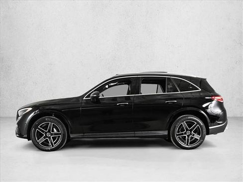 Certified 2025 Mercedes-Benz GLC 300 4MATIC image 9