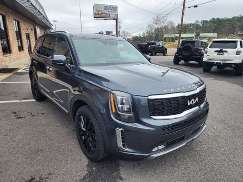 Used 2022 Kia Telluride SX w/ Towing Package image 9