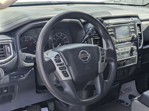 Used 2018 Nissan Titan S w/ S Utility Package RWD image 23