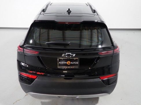 Used 2023 Chevrolet Bolt EUV Premier w/ Sun & Sound Package image 7