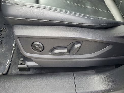 Used 2023 Audi Q5 2.0T Premium w/ Convenience Package image 20