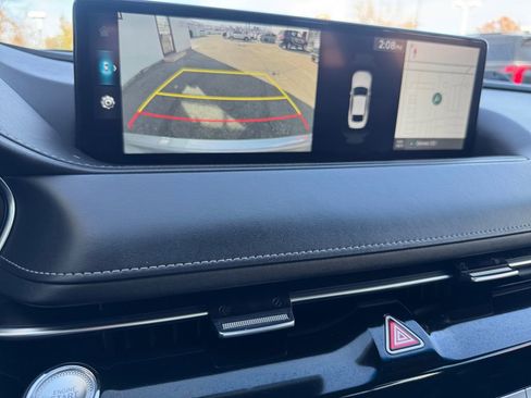 Used 2023 Genesis G80 2.5T image 24