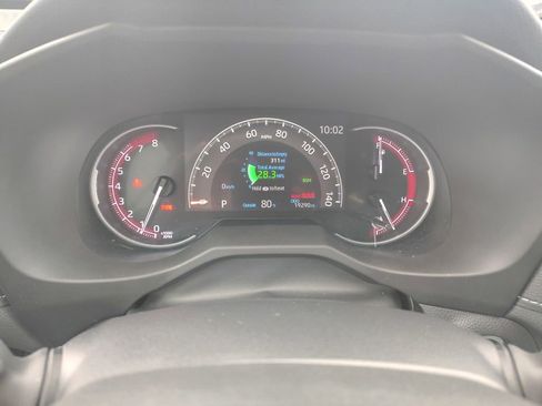 Used 2024 Toyota RAV4 XLE AWD/4WD image 3