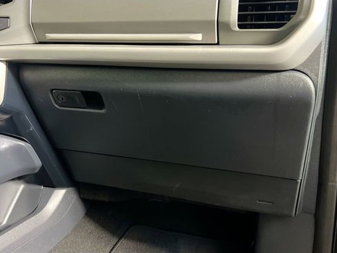 Used 2024 Ford Expedition XLT AWD/4WD image 35