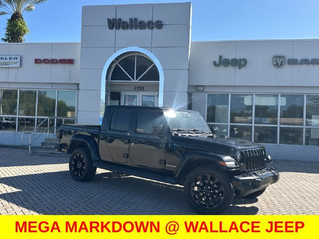 Used 2021 Jeep Gladiator Overland AWD/4WD image 1